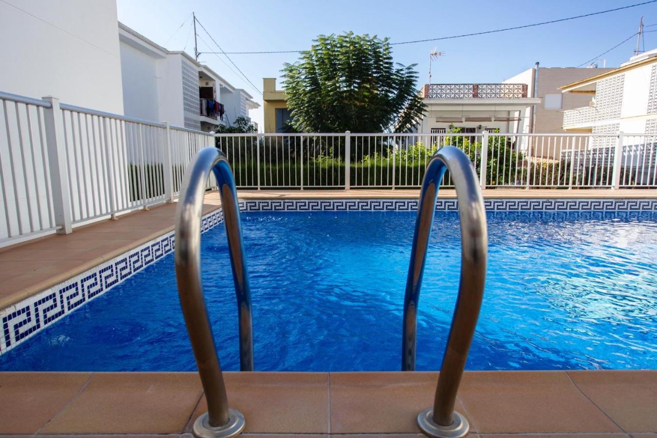 Apartamento A 50 Metros De La Playa, Luminoso Y Acogedor 올리바 외부 사진